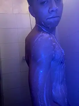 Snapshot of SkinnyHot444 chatting on 12, 12, 2024 SkinnyHot444 online show from 12, 12, 2024