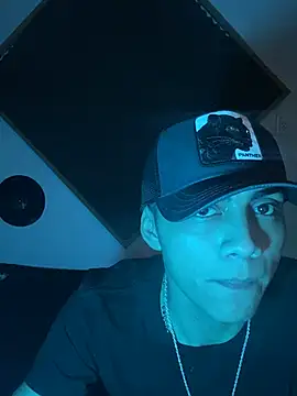 Snapshot of SkinnyHot444 chatting on 9, 3, 2025 SkinnyHot444 online show from 9, 3, 2025