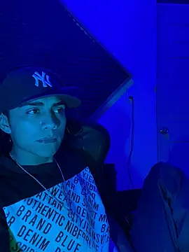 Snapshot of SkinnyHot444 chatting on 16, 2, 2025 SkinnyHot444 online show from 16, 2, 2025