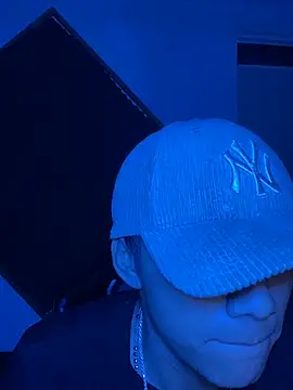 Snapshot of SkinnyHot444 chatting on 26, 2, 2025 SkinnyHot444 online show from 26, 2, 2025