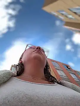 VIOLETA-25  online show from 12, 4, 2026