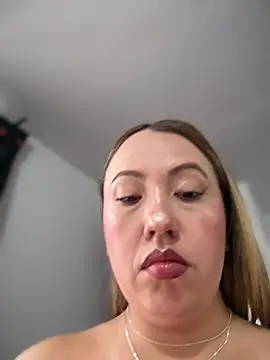 VIOLETA-25  online show from 15, 4, 2026