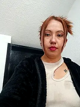 VIOLETA-25  online show from 26, 2, 2025