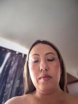 VIOLETA-25  online show from 2, 2, 2026