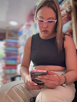 VIOLETA-25  online show from 7, 2, 2026