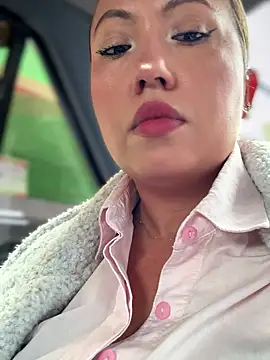 VIOLETA-25  online show from 14, 1, 2026