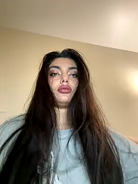 Sweet Khalifa  online show from 22, 12, 2025