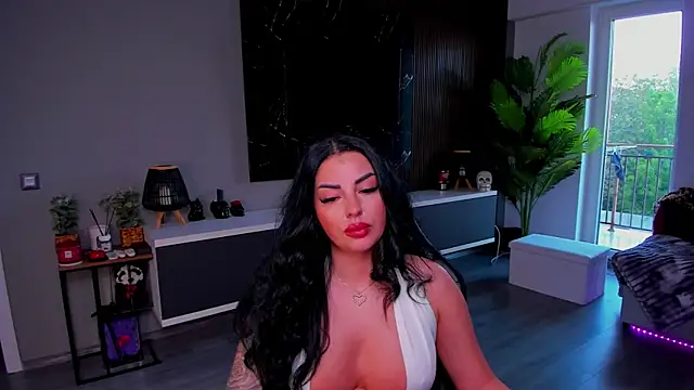 Snapshot of anemarieejolie chatting on 6, 5, 2026 anemarieejolie online show from 6, 5, 2026