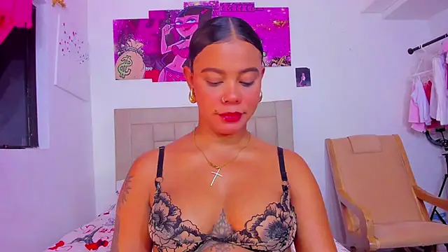 Snapshot of Miranda-brow chatting on 14, 2, 2025 Miranda-brow online show from 14, 2, 2025