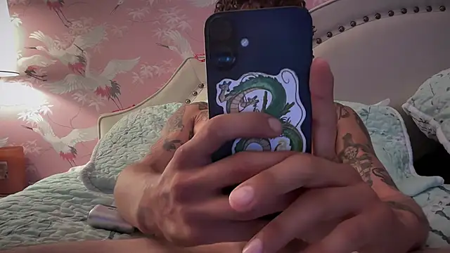 Youngjoshy online show from 13, 11, 2025