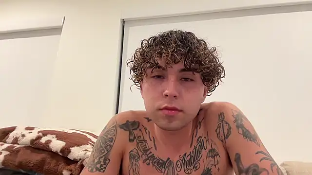 Youngjoshy online show from 7, 12, 2024