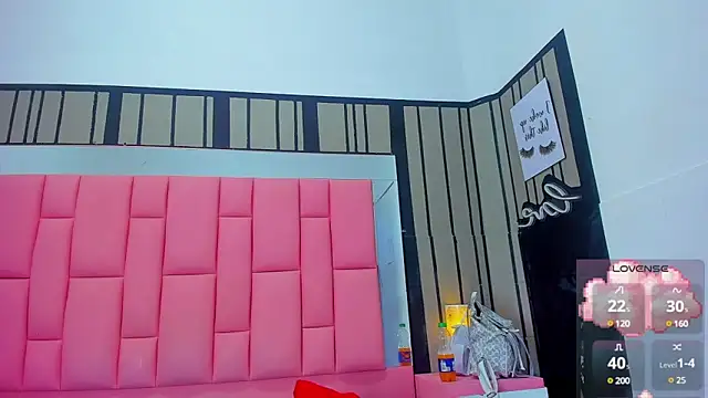 Ashleimoss online show from 17, 3, 2025