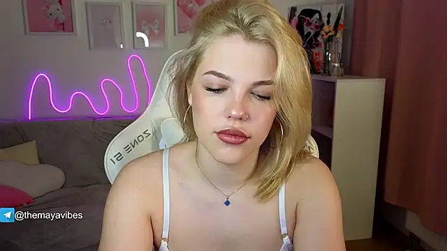 Maya Rave online show from 13, 2, 2026