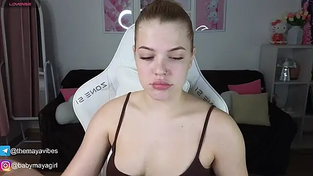 Maya Rave online show from 6, 11, 2025