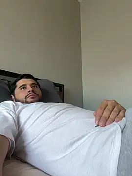 LATINMOBB online show from 6, 12, 2024