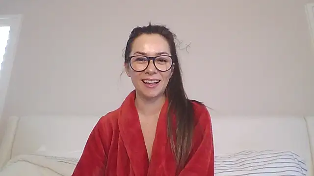 mixedasiangirl online show from 27, 2, 2026