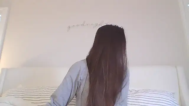 mixedasiangirl online show from 26, 2, 2026