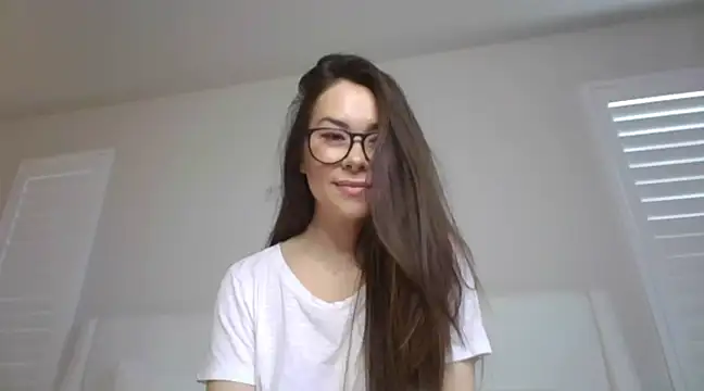 mixedasiangirl online show from 17, 3, 2025