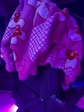 bonnie 18x online show from 7, 11, 2025