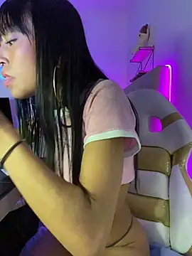 bonnie 18x online show from 14, 2, 2025
