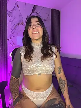 Snapshot of luccianagreyy chatting on 9, 7, 2026 luccianagreyy online show from 9, 7, 2026