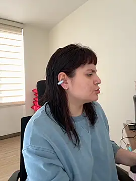 Snapshot of PoliBenett_ chatting on 16, 10, 2025 PoliBenett online show from 16, 10, 2025