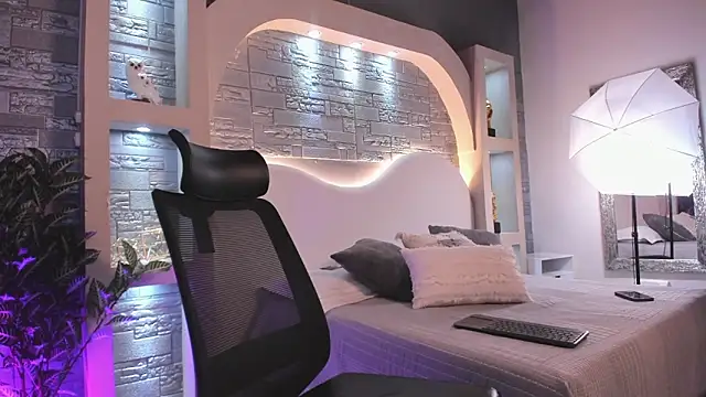 Aron Bolt online show from 30, 11, 2025