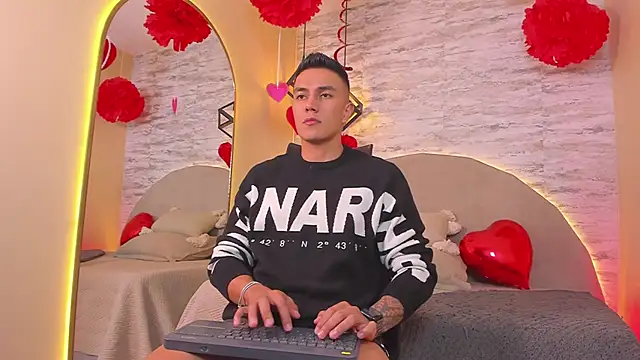 Aron Bolt online show from 16, 2, 2026