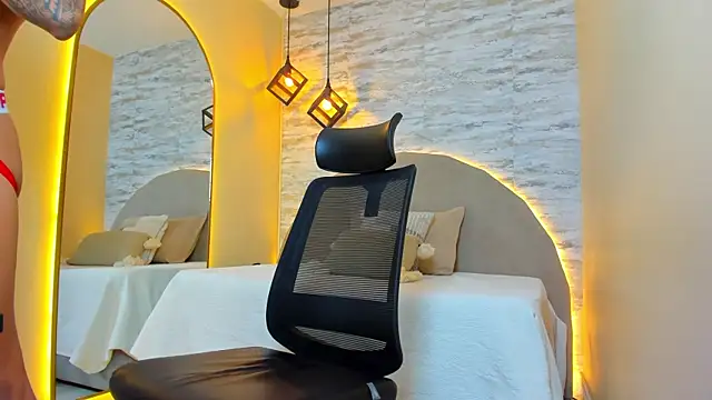 Aron Bolt online show from 15, 11, 2025