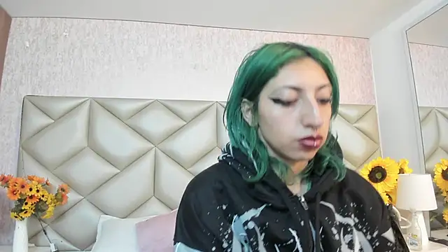 Im gaia online show from 27, 11, 2025