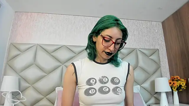Im gaia online show from 20, 9, 2025