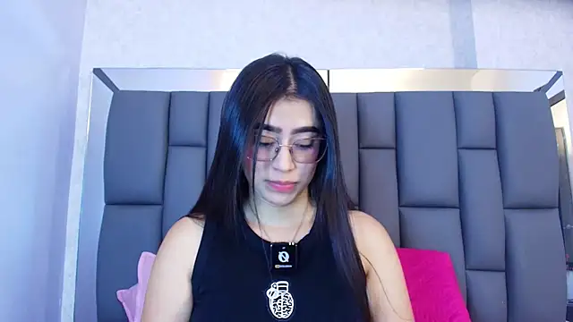 Amy wats0n online show from 30, 4, 2026