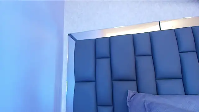 Amy wats0n online show from 21, 4, 2026