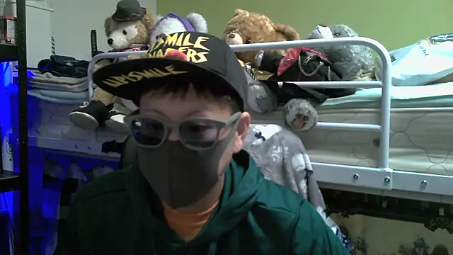 Snapshot of Owl1216 chatting on 3, 1, 2025 Owl1216 online show from 3, 1, 2025
