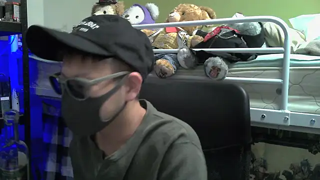 Snapshot of Owl1216 chatting on 7, 12, 2024 Owl1216 online show from 7, 12, 2024
