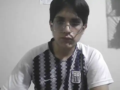 HardDick2 online show from 28, 6, 2026