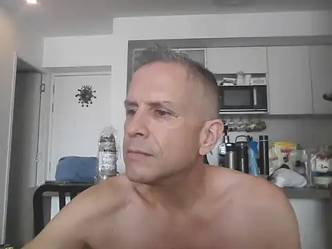 Diegoperrote682661 online show from 18, 9, 2025