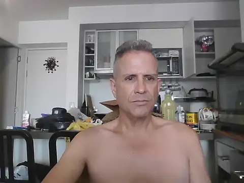 Diegoperrote682661 online show from 15, 2, 2026