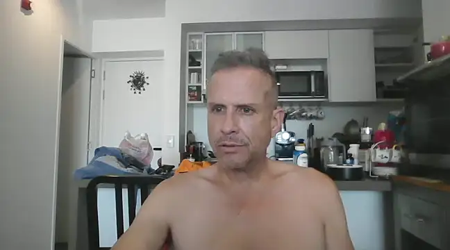 Diegoperrote682661 online show from 25, 1, 2025