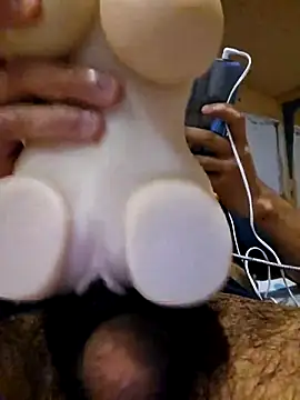 Axeltu77 online show from 10, 4, 2026