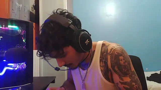 Badboyi1997 online show from 6, 3, 2026