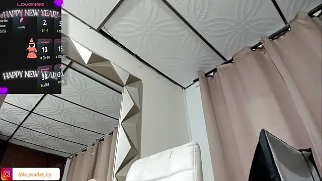 Mia scarlet69 online show from 14, 4, 2026