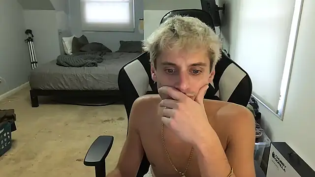 Snapshot of Dylansd chatting on 9, 2, 2025 Dylansd online show from 9, 2, 2025