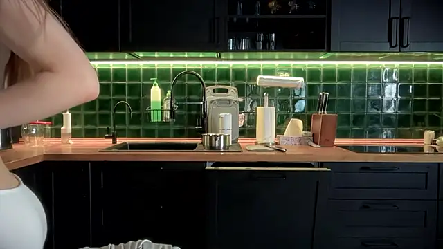 solar bella online show from 21, 2, 2026