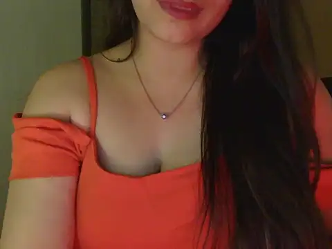 Snapshot of diva-22 chatting on 20, 5, 2026 diva-22 online show from 20, 5, 2026