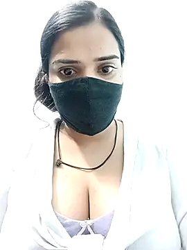 Mahira-Hot online show from 2, 12, 2024