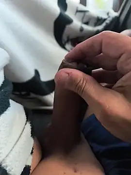 mirrowhot online show from 15, 12, 2025