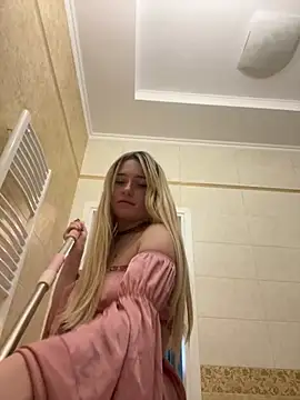 LisaElfy online show from 7, 2, 2025