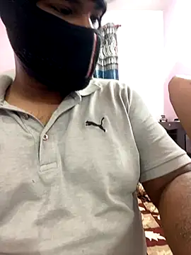 Snapshot of mickey_love chatting on 5, 10, 2025 mickey love online show from 5, 10, 2025