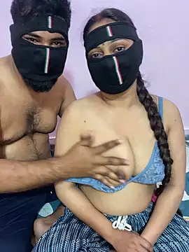 Snapshot of mickey_love chatting on 23, 2, 2025 mickey love online show from 23, 2, 2025